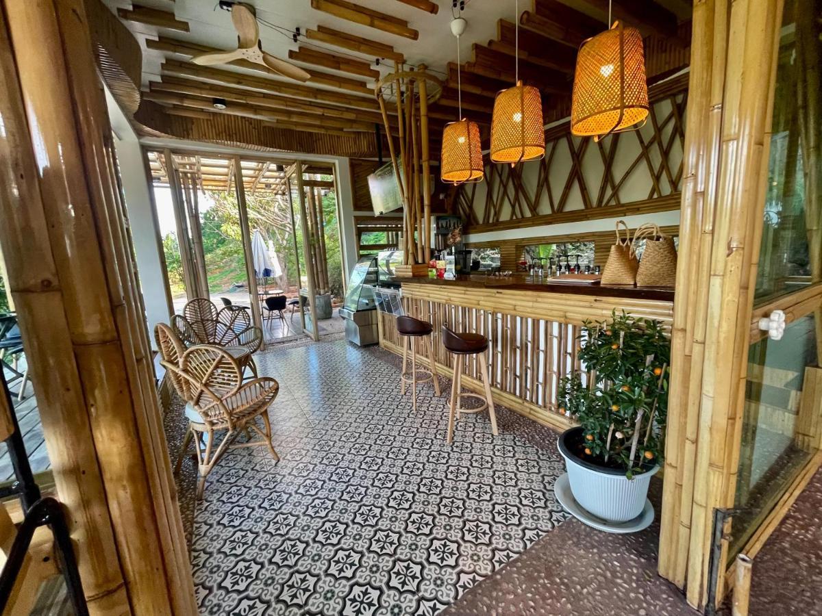 Jantara Resort And Restaurant Phunphin Extérieur photo