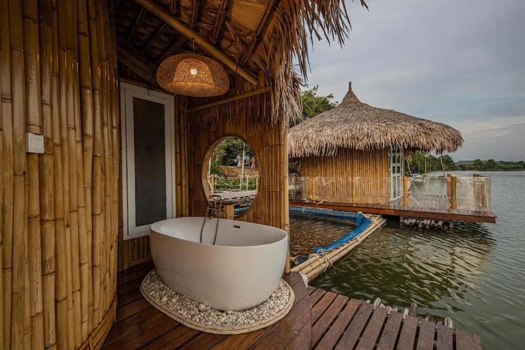 Jantara Resort And Restaurant Phunphin Extérieur photo